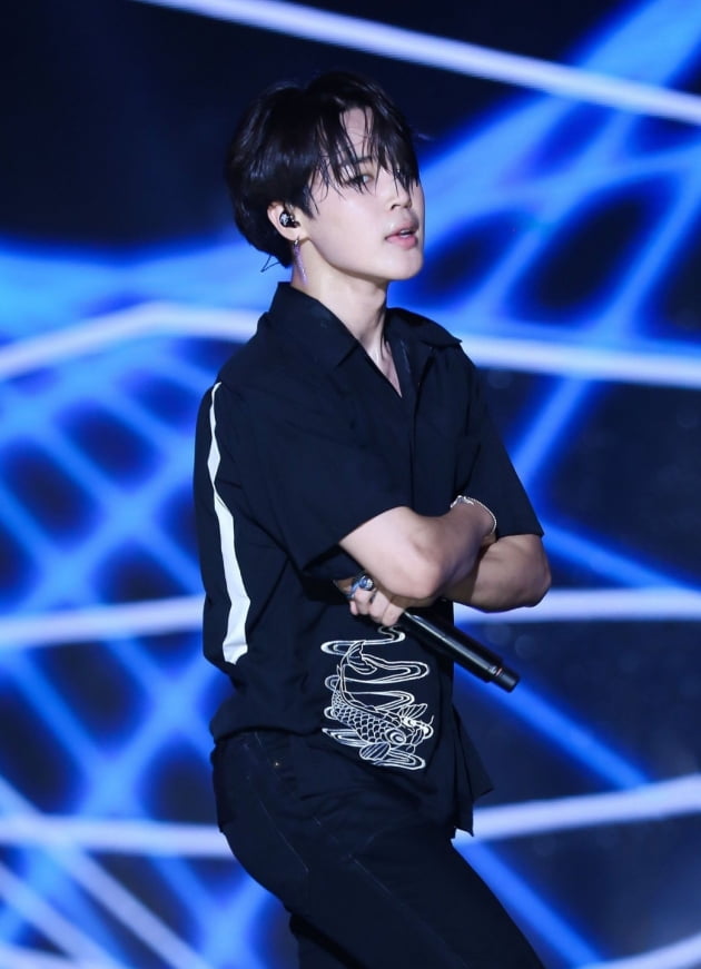방탄소년단 지민, 교과서적 올라운드 무대...'K팝의 표준' 롤모델 등극