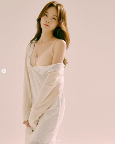 전소민, 러브 개구리 점점 더 과감해지네...너무 섹시했나?[TEN★]