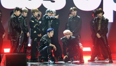 [종합] '데뷔' 블랭키, K2Y 서사의 시작 "그룹 내 포지션無, 한계 없는 그룹" 출사표