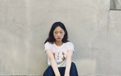 이유미, 러블리한 일상…반팔·청바지로 수수한 매력까지 [TEN★]