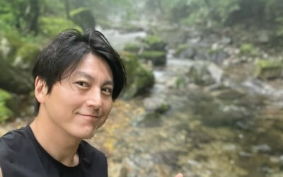 '박하선♥' 류수영, 딸과 오붓 데이트…"기분이 조크든요 옥상딸기" [TEN★]