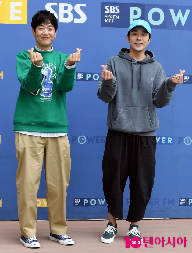 [TEN 포토] 태사자 김형준-박준석 '라디오에서 만나요'