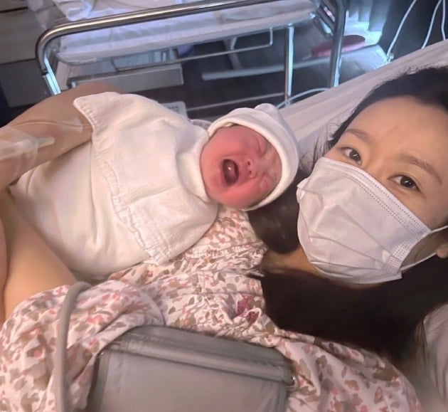 '사업가♥' 크레용팝 금미, 둘째 출산 "생진통 느끼며 분만 [TEN★]