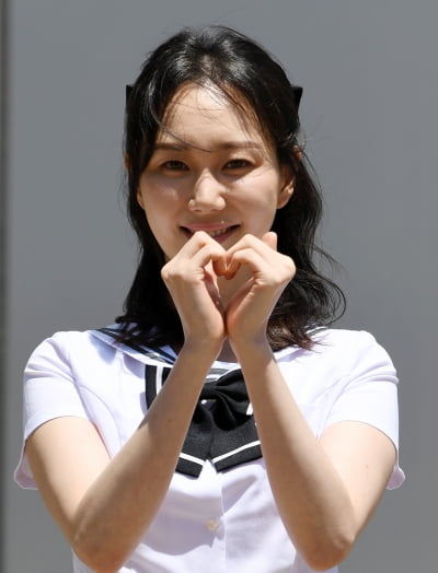 [TEN 포토] 이유영 '청순 머금은 미모'