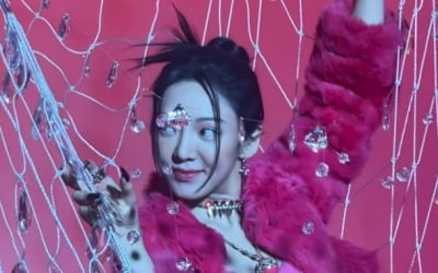 효연, 이정도면 SM 대표 비주얼…더듬이 머리도 '완벽 소화'[TEN★]