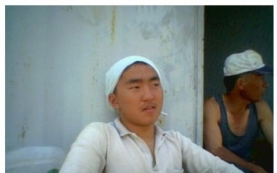 유병재, 과거 사진 공개…싱크대 만들던 유 씨의 "추방일지" [TEN★]