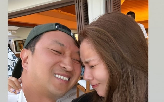 손담비♥이규혁, 달콤했던 허니문 끝? 하와이에 더 있고픈 부부 "가기 싫다"[TEN★]