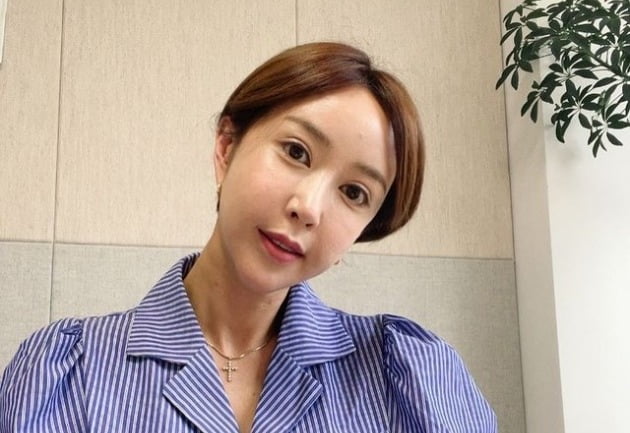 '상습 도박 논란' 슈, 과거 반성 했나 "아무것도 못 한 지난 시간 아깝다는 생각"[TEN★]