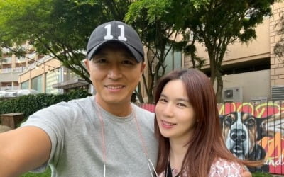 진태현, '♥박시은'과 행복 모먼트…"건강하자 우리 허니" [TEN★]