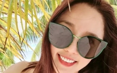 레이양, 노랑 '비키니 자태'…몸매 끝판왕의 섹시美 [TEN★]