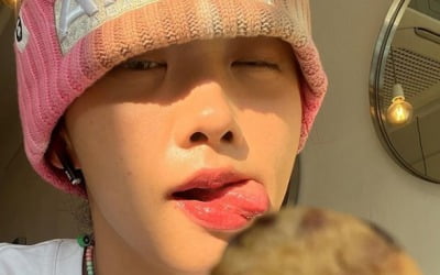 아이키, 괜히 힙한 댄서가 아니야…핑크 비니 쓰고 혀 '빼꼼'[TEN★]