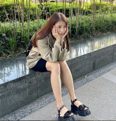 이시영, 심각하게 마른 각선미…살 빠졌나 [TEN★]