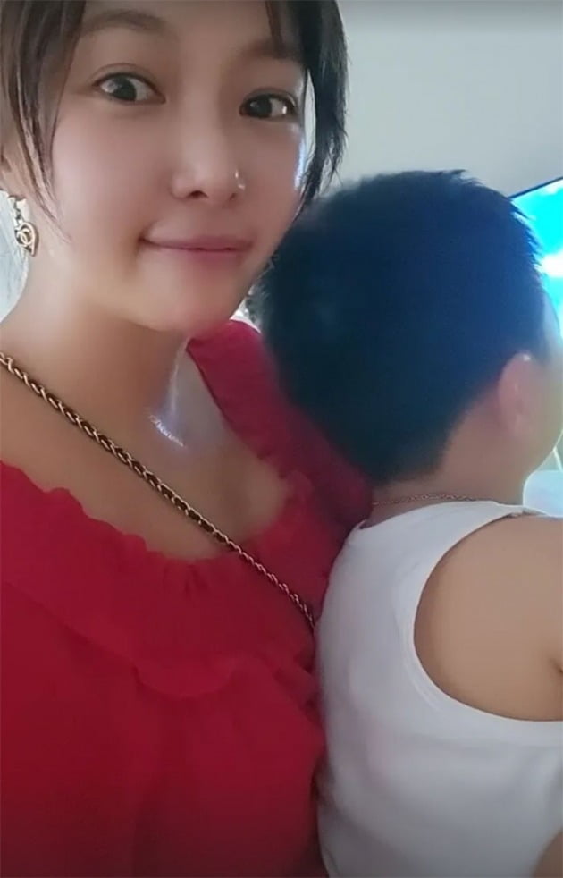 사진=황정음 인스타그램