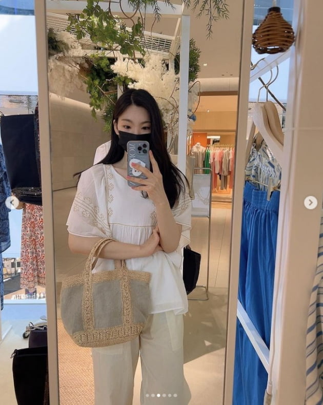 '윤남기♥' 이다은, 여의도를 휴양지로 만들어버린 바캉스룩 "하나같이 찰떡이고 예뻐" [TEN★]