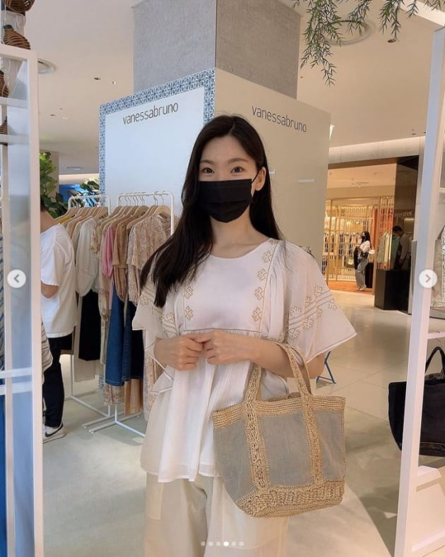 '윤남기♥' 이다은, 여의도를 휴양지로 만들어버린 바캉스룩 "하나같이 찰떡이고 예뻐" [TEN★]