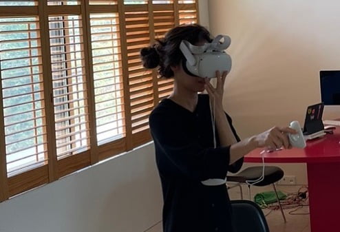 '10살 연하 케빈오♥' 공효진, 쉬는 날 진지하게 푹 빠졌네[TEN★]