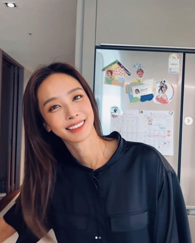 '전상우♥' 박정아, "집에서 이쁜 척 좀 해봤어요~"...팬 "그냥 이쁜거"[TEN★]