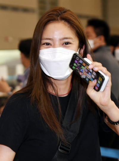 [TEN 포토] 손담비 '꿈 같은 신혼여행 마치고'