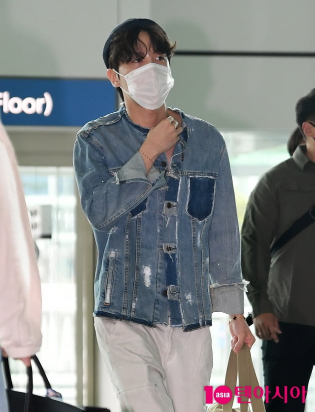 [TEN 포토] 방탄소년단 제이홉 '꾸민 듯 꾸미지 않은 공항패션'