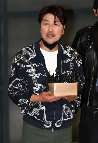 [TEN 포토] 송강호 '세계를 품에 안은 배우'