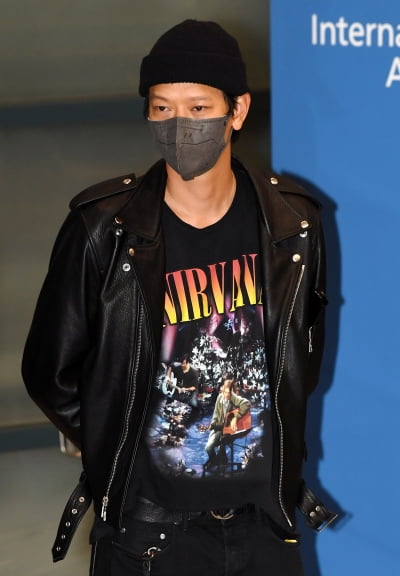 [TEN 포토] 강동원 '뭘 입어도 멋짐폭발'