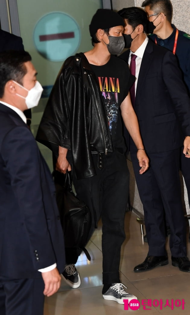 [TEN 포토] 강동원 '순정만화에서 그대로 나온 듯한 비주얼'