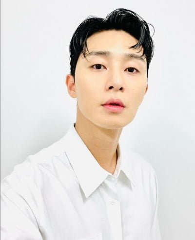 박서준, 반사판 없이도 빛나는 인간보석...순정만화 주인공처럼[TEN★]