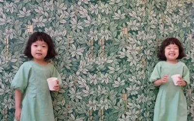 '백종원♥' 소유진, 막내 딸 공개…아빠 꼭 빼닮았네 [TEN★]