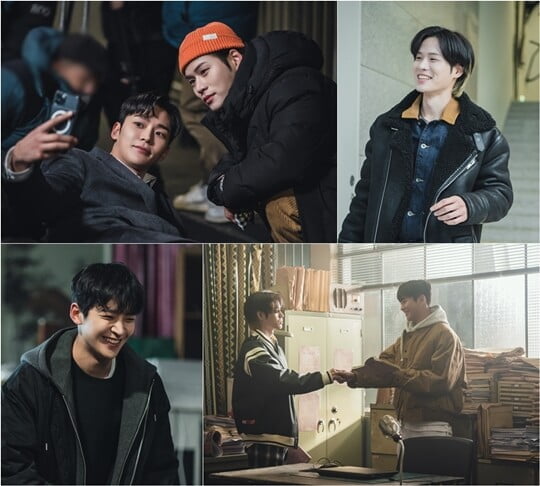 로운X윤지온, 카메라 뒤 찐 브로맨스 인증…광대 승천 유발 투샷 ('내일')