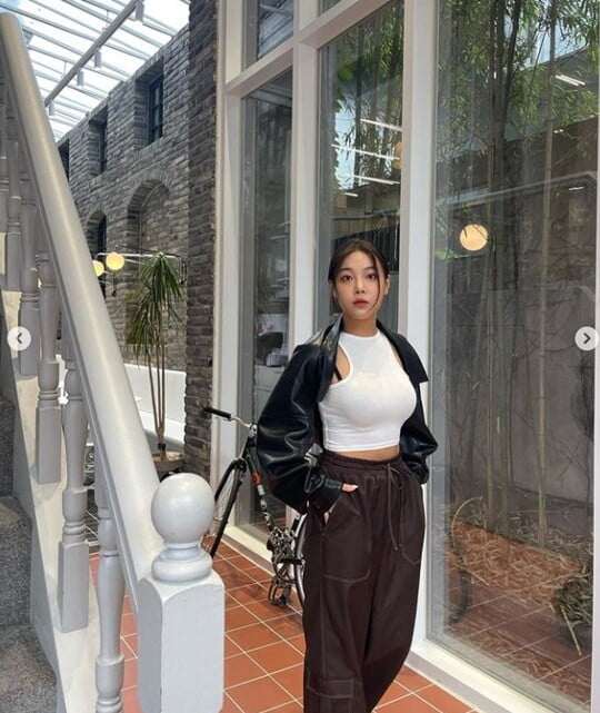(사진=유빈 SNS)