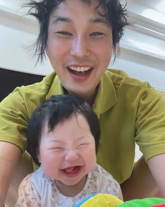 (사진=윤소이 SNS)
