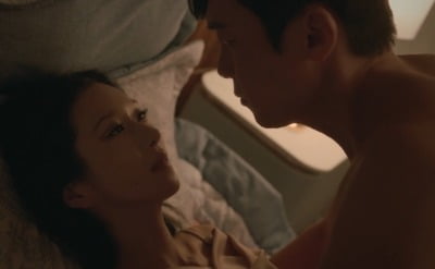 [종합] 박병은, 서예지 상상하며 아내와 잠자리…유혹에 넘어갔다('이브')