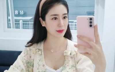 '주진모♥' 민혜연, 볼륨감 넘치는 이목구비+백옥 피부…청담동 의사의 미모 [TEN★]