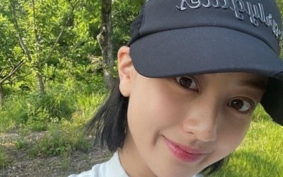 트와이스 지효, 골프 취미 둔 '트둥이'…반전 '글래머 자태' [TEN★]