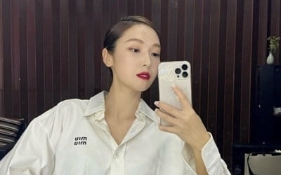 '타일러 권♥'제시카, 크롭 셔츠에 이너웨어 노출…은근한 섹시美 [TEN★]