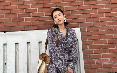 채정안, 걸 크러쉬 매력 과시…"니가 뭔데 날 기다리게 해" [TEN★]