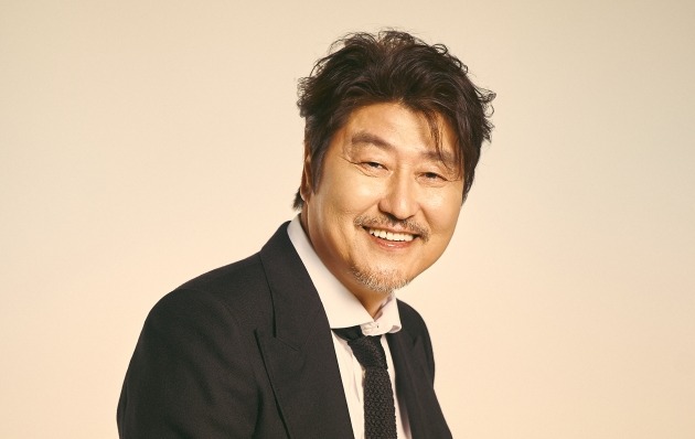 [TEN인터뷰] 송강호 "'거장' 봉준호→박찬욱이 날 찾는 이유? 잘생기지 않아서"