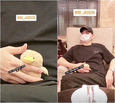 홍현희, 애착인형 쓰다듬는 '♥제이쓴' 귀여워 죽네 [TEN★]