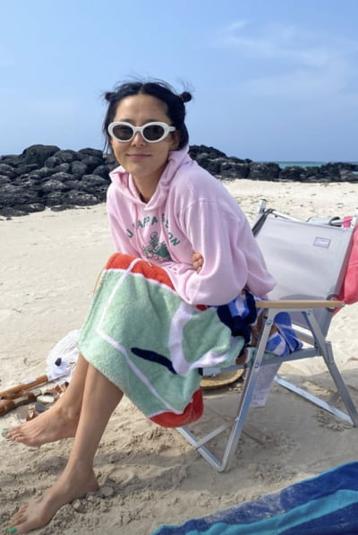 김나영, '♥마이큐'와 연애하더니 일상이 행복…유유자적 휴가 중 [TEN★]