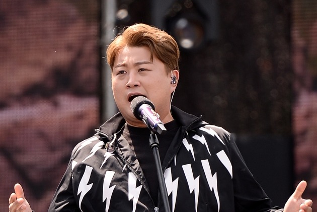 '소집 해제' 김호중, '평화 콘서트' 리허설 소화…진중+프로페셔널 면모