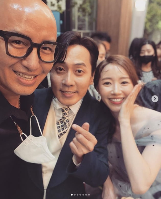 홍석천, 앤디♥이은주 결혼식 공개..."앤디야, 행복해라"[TEN★]