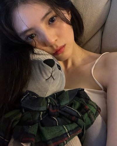 한소희, 남심 유혹하는 눈빛...분위기~넘사벽[TEN★]