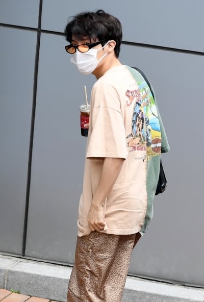 [TEN 포토] 방탄소년단 제이홉 '소장욕구 부르는 비주얼'