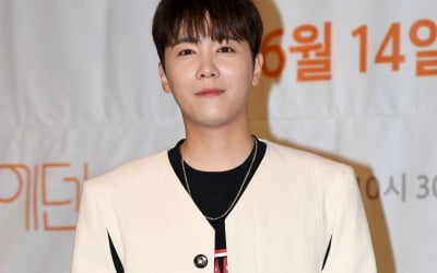 [TEN 포토] 이홍기 '매력적인 미소'
