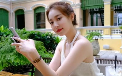 유라, 괜히 걸스데이 센터가 아니네…태국 사로잡은 순백의 여신[TEN★]