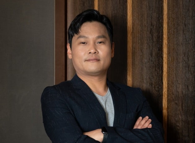 [TEN인터뷰] '범죄도시2' 감독 "1000만, 개봉 첫 주말에 예감…손석구 '구 씨 열풍' 도움"