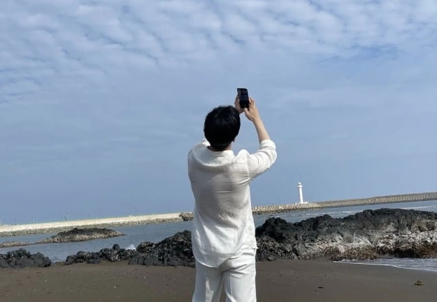 이준호, 달려가 안기고 싶은 넓은 등…남친짤의 정석[TEN★]