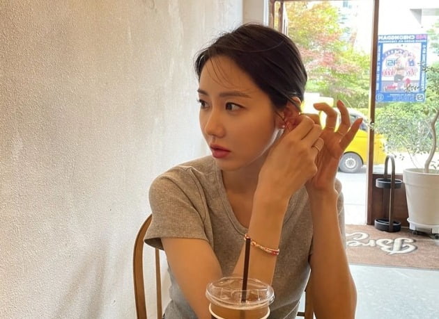 '사업가♥' 한그루, 육아로 활동 중단 7년째 맞아? 여전한 여배우 포스[TEN★]