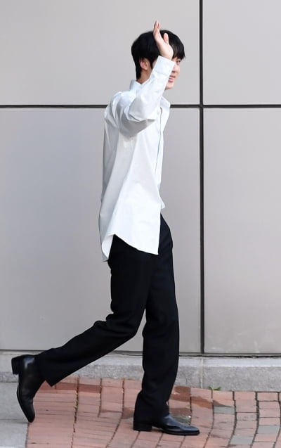 [TEN 포토] 방탄소년단 진 '손남신의 미소'