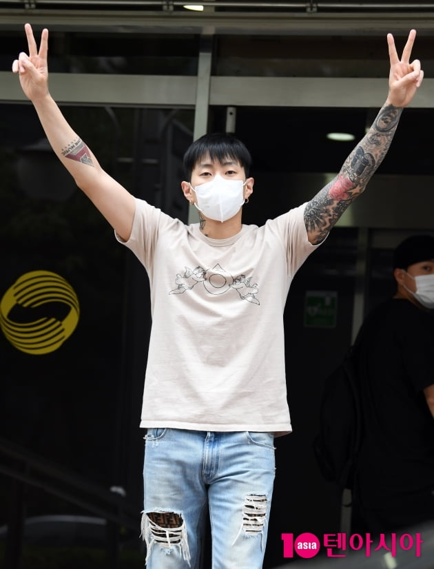 [TEN 포토] 박재범 '녹화 잘하고 오겠습니다'